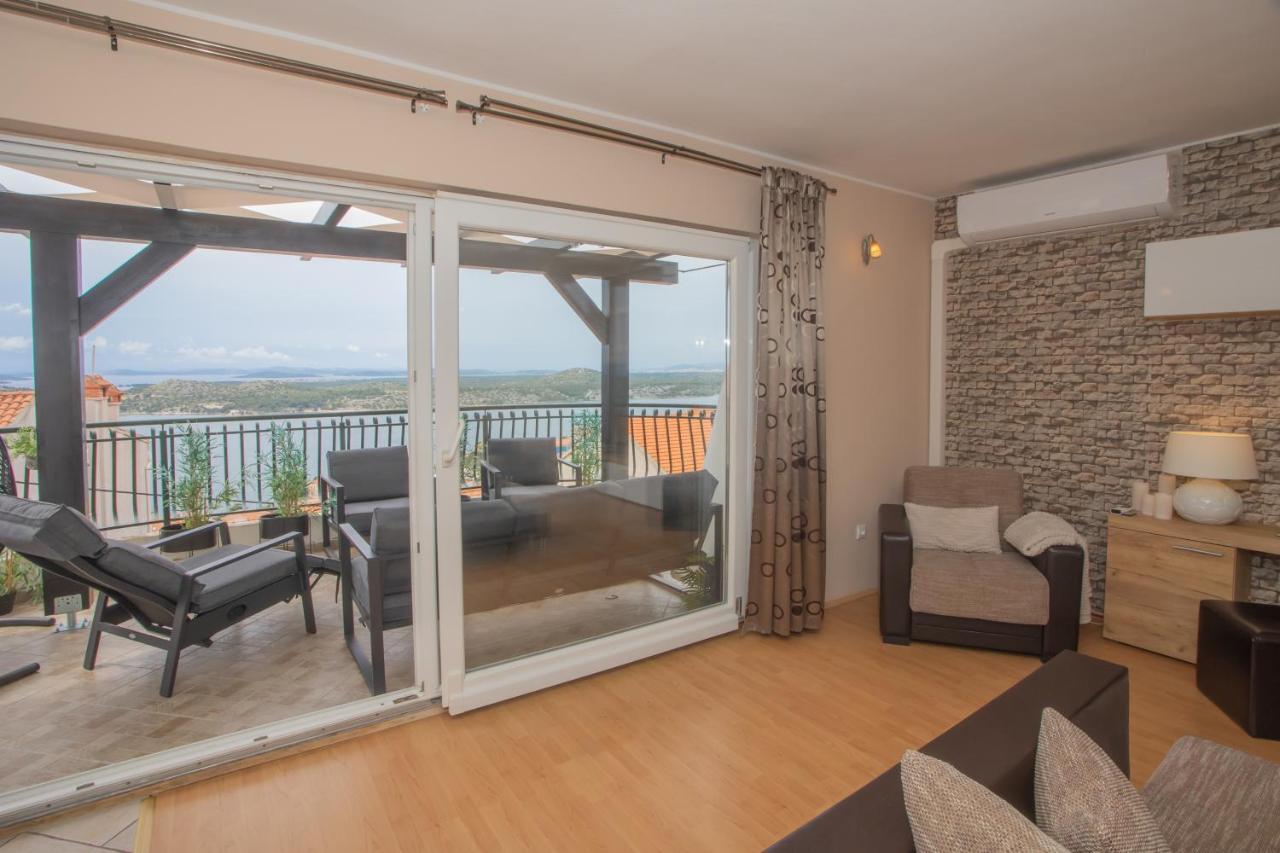 Apartment Mozart شيبينيك المظهر الخارجي الصورة