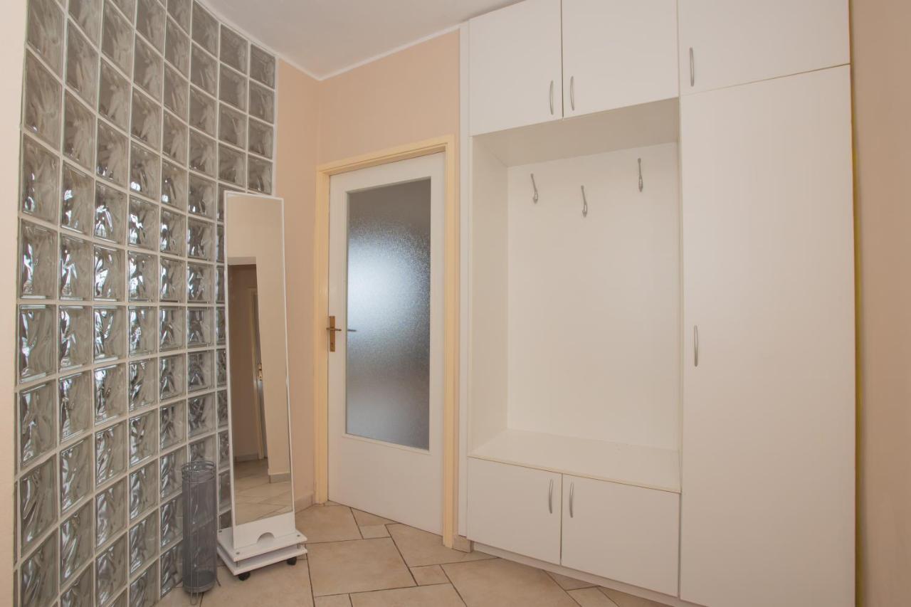 Apartment Mozart شيبينيك المظهر الخارجي الصورة