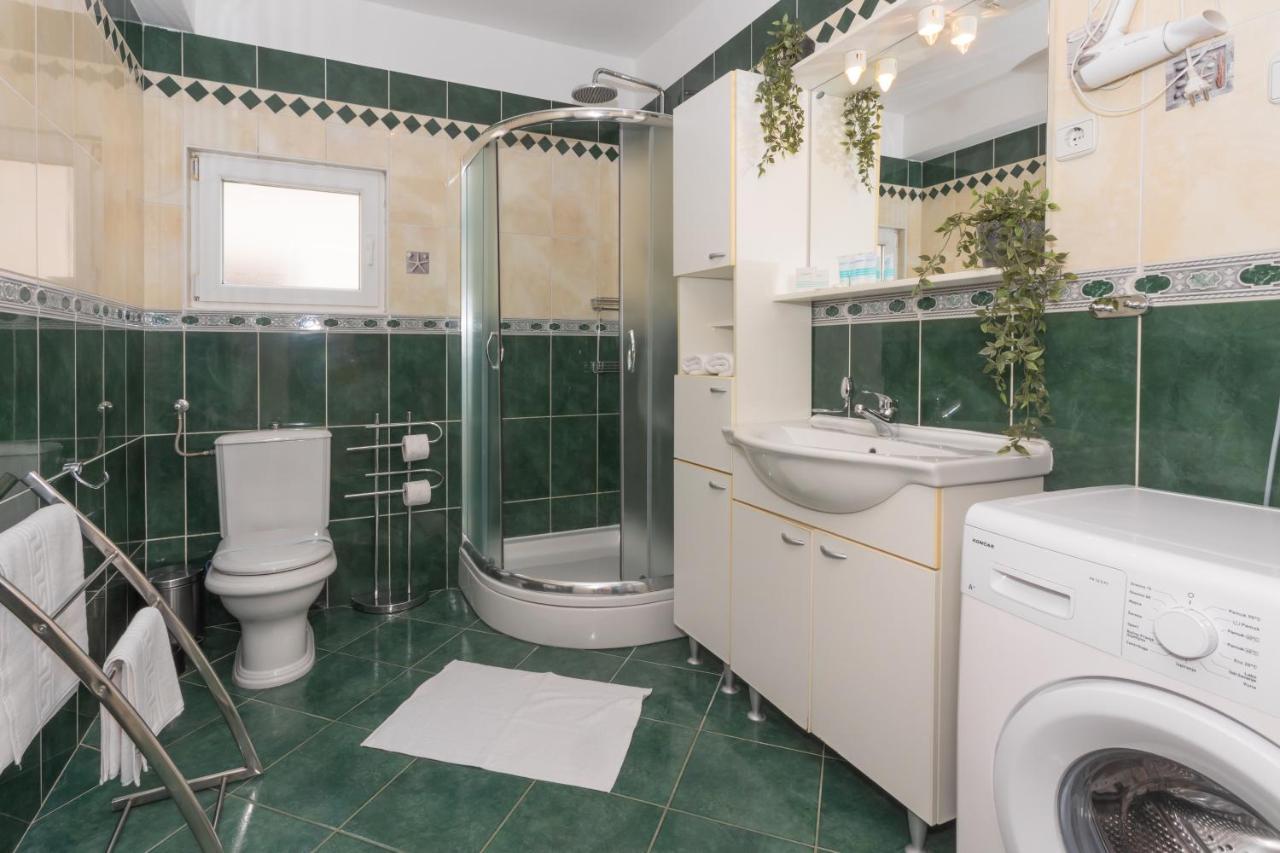 Apartment Mozart شيبينيك المظهر الخارجي الصورة